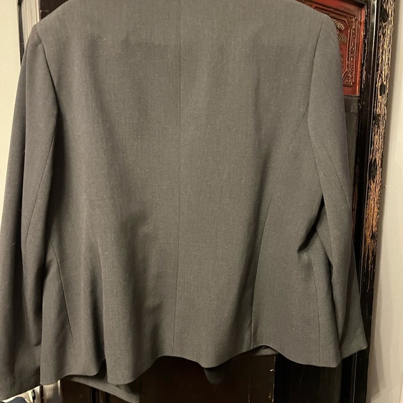 Tuxedo jacket - Picture 4 of 4